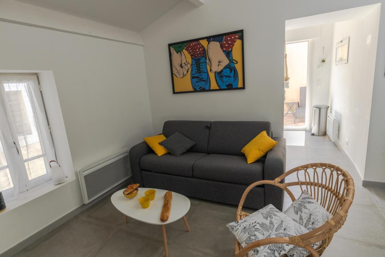 Appartement Terrasse Climatise Calme En Centre-Ville LʼIsle-sur-la-Sorgue Exteriör bild