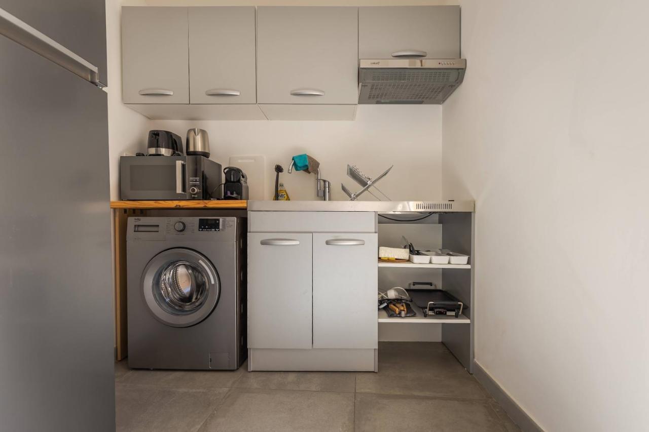Appartement Terrasse Climatise Calme En Centre-Ville LʼIsle-sur-la-Sorgue Exteriör bild