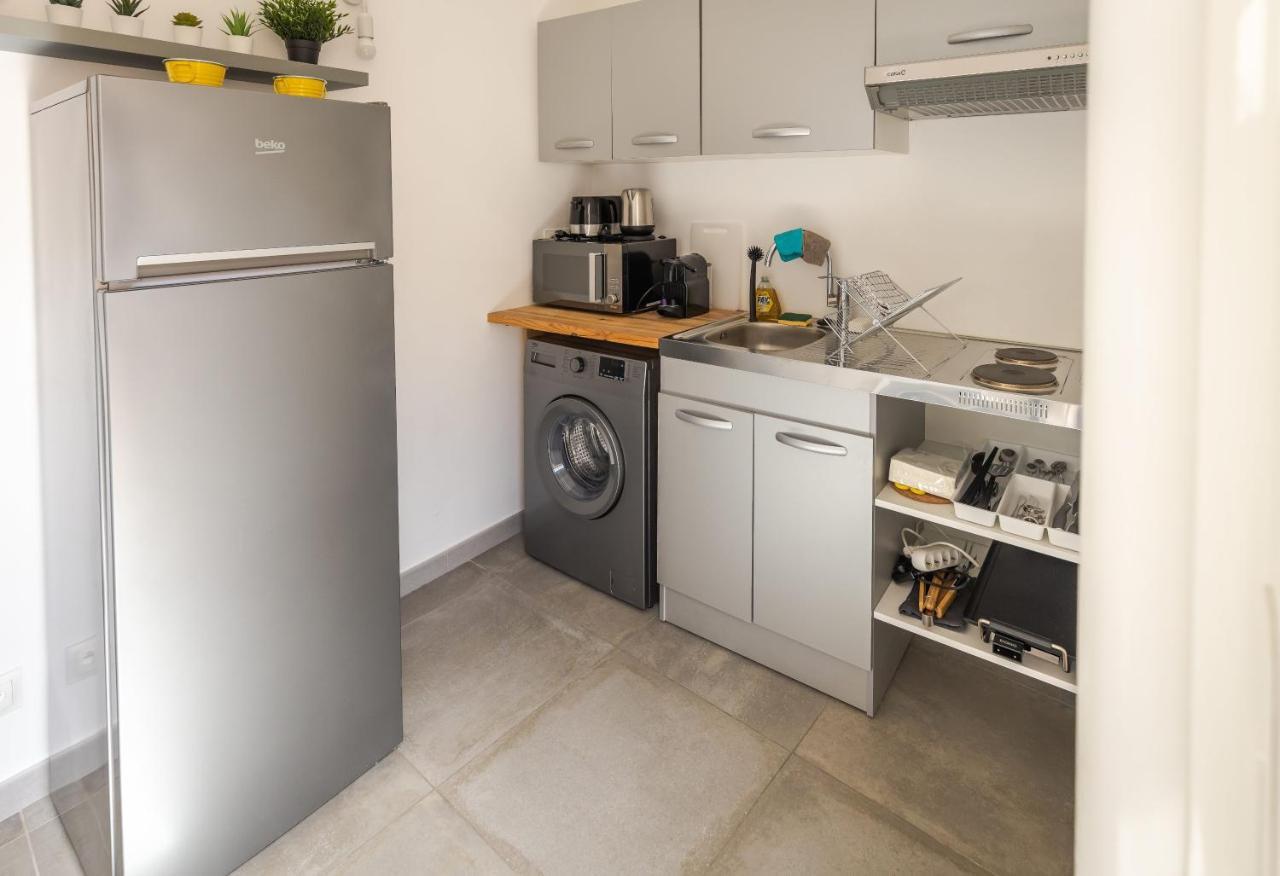 Appartement Terrasse Climatise Calme En Centre-Ville LʼIsle-sur-la-Sorgue Exteriör bild