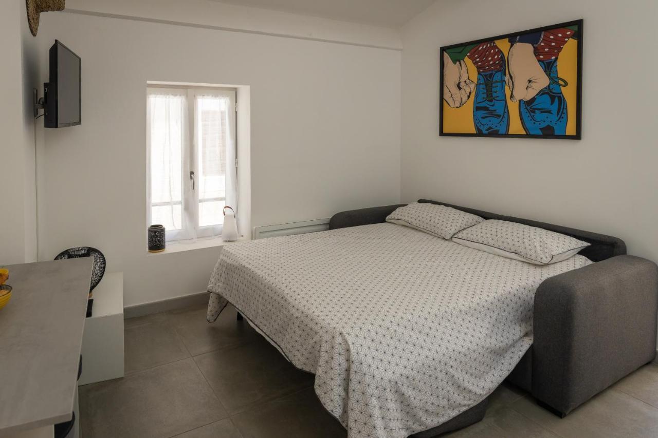 Appartement Terrasse Climatise Calme En Centre-Ville LʼIsle-sur-la-Sorgue Exteriör bild